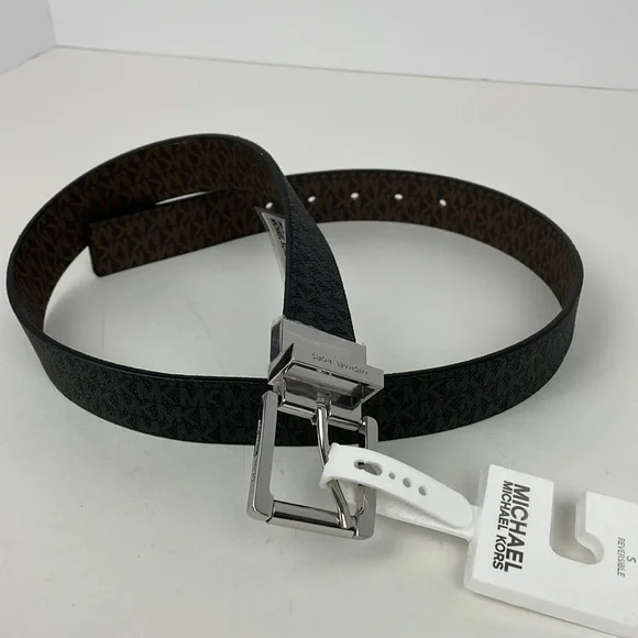 MIchael Kors Y2K Reversible Black & Champagne Faux Leather Belt, Silver Buckle Michael Kors Faux Leather Silver Belts for Women for sale | eBay main image 4